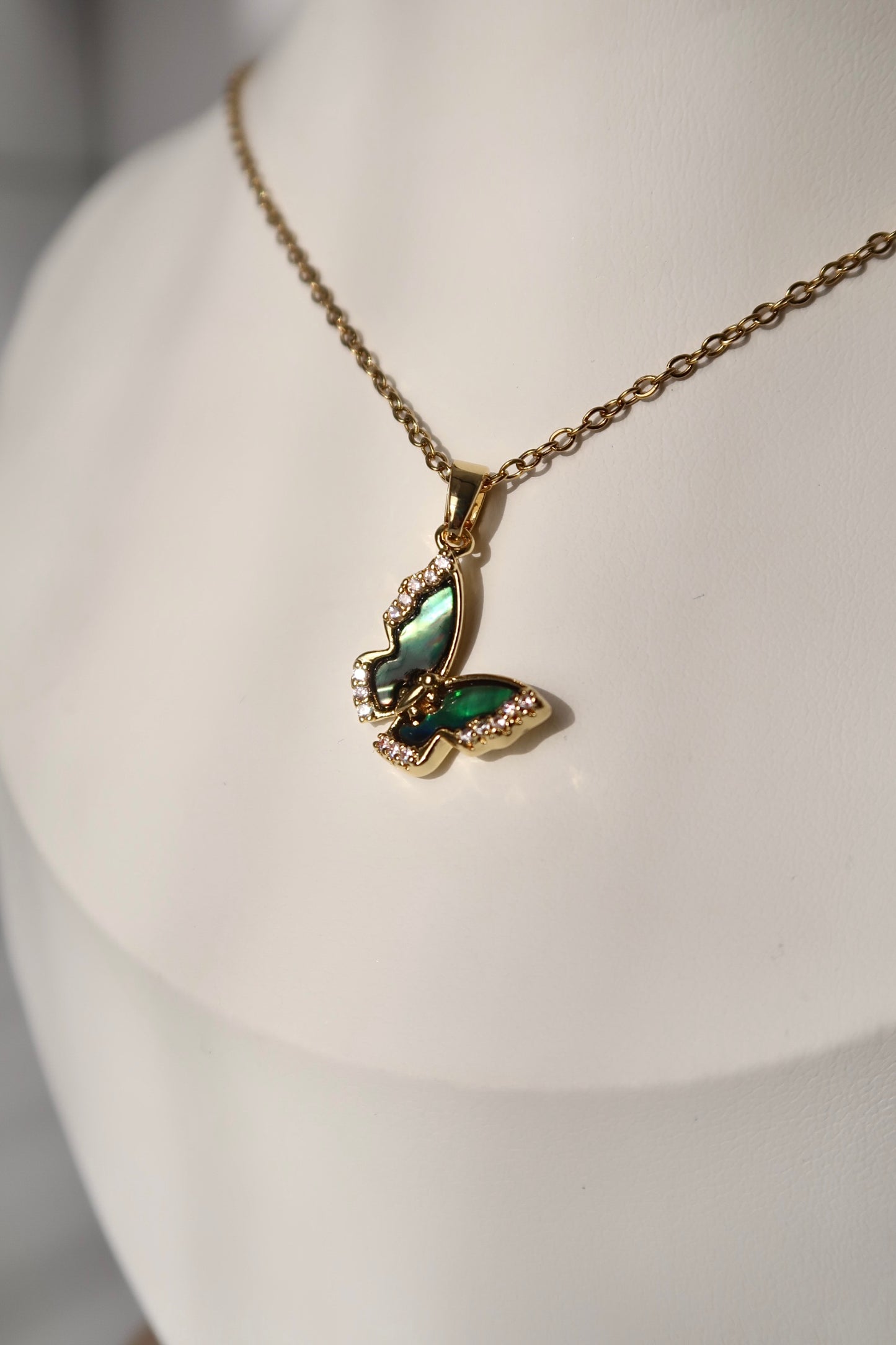 Mari Necklace