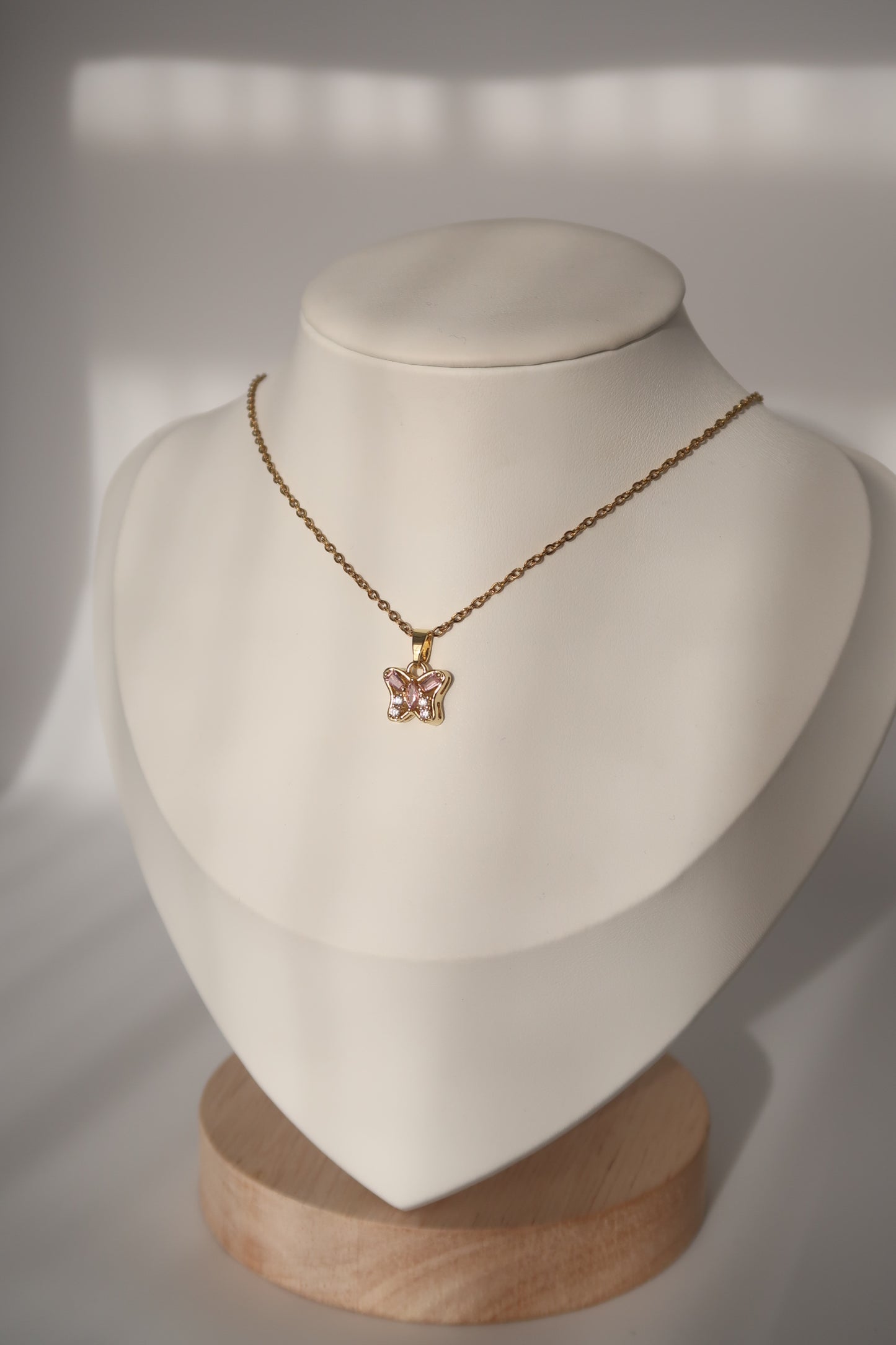 Lilia Necklace