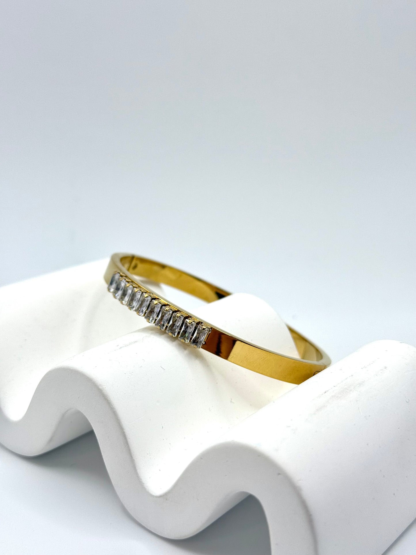 Clari Bangle