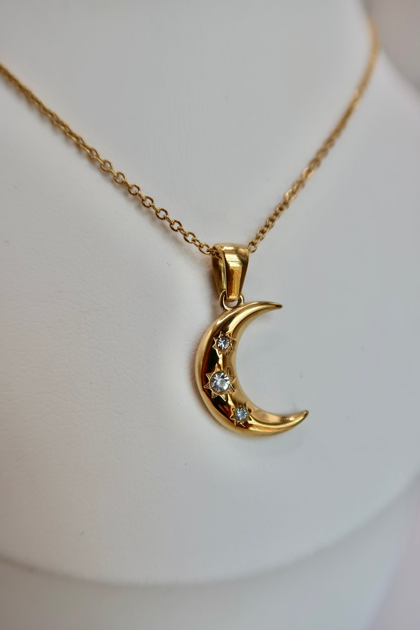 Luna Necklace