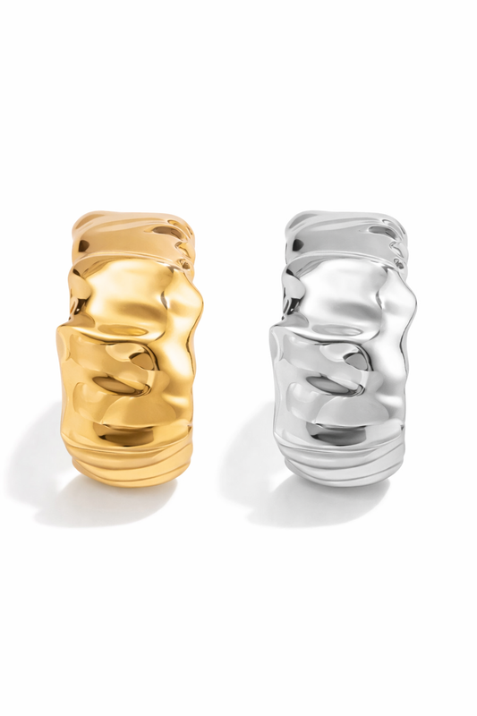 Wavy Chunky Bangle