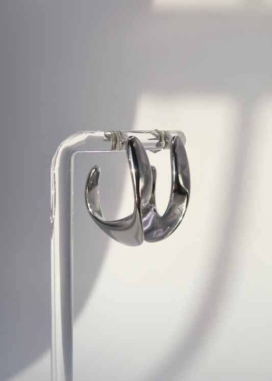 Maya Sculpted Hoops Silver