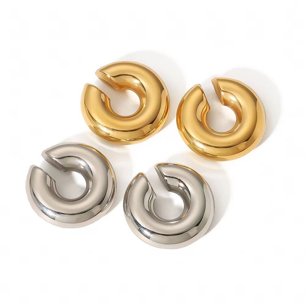 Alejandra Ear Cuff
