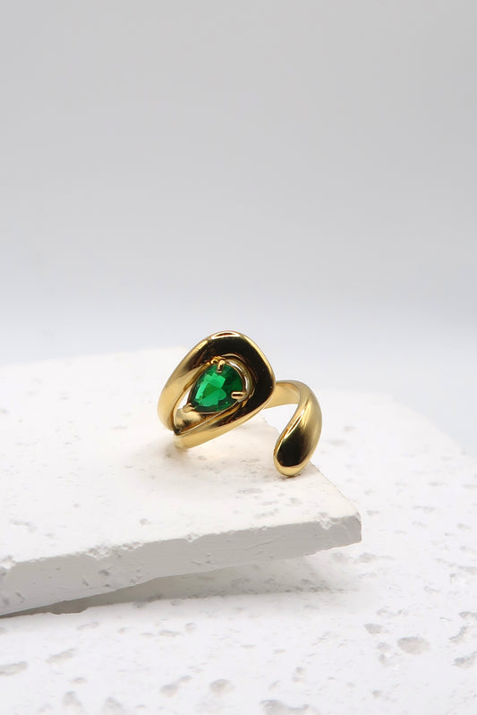 Clara in Green Ring