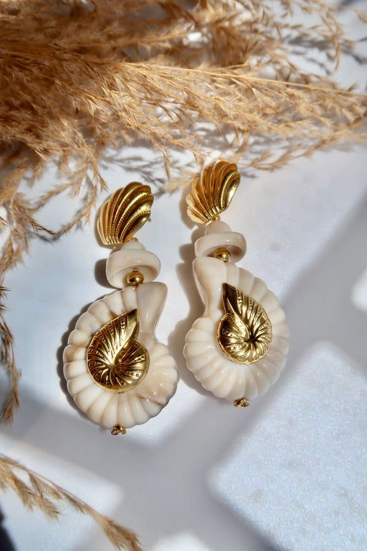 Concha Dorada Earrings