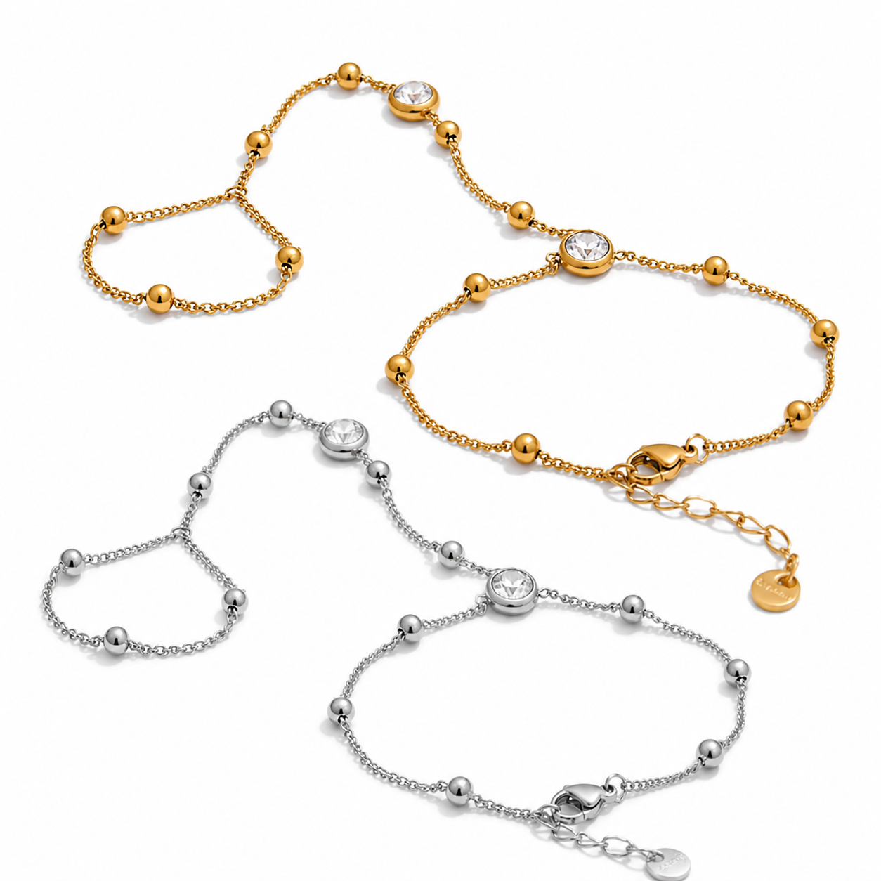 Marta Handchain