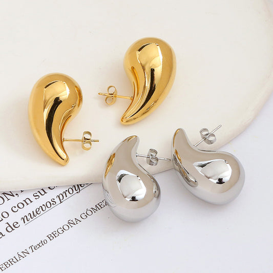 Sculpted Tear Drop Earrings