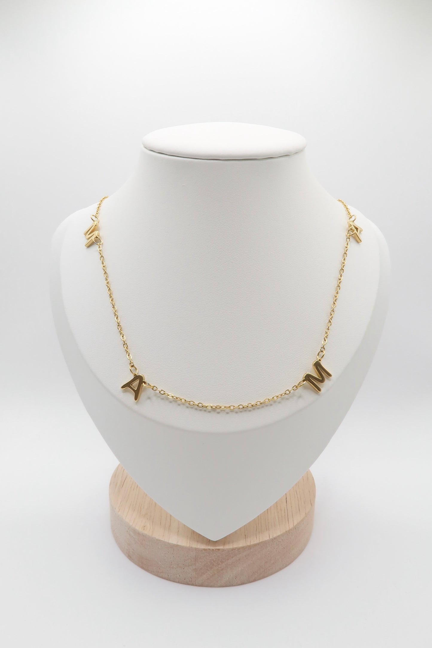 Mama Necklace